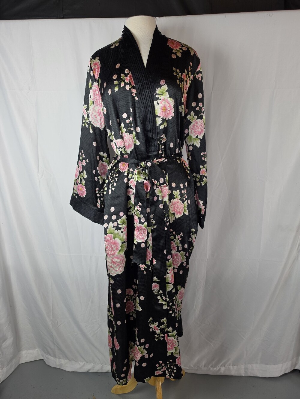 Morgan Taylor Floral Kimono Robe XL Long Black Pink Belted Pockets Romantic